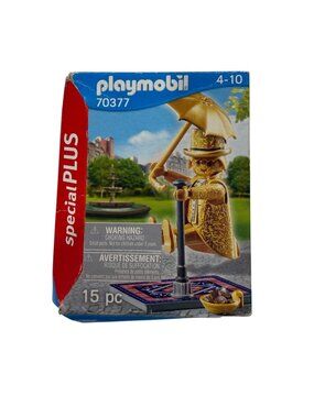 Playmobil 70377 Special Plus Gentleman With Umbrella & Rug Set 15 Pc Ages 4-10 N